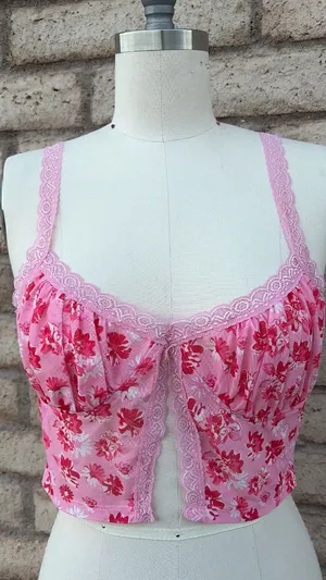 🥂 Shein Pink Floral Bustier Going-Out Crop Top | Size L thumbnail 1