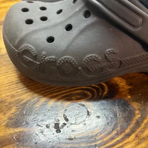 Crocs Black Fur Lined‎ Clogs Size Women 6 thumbnail 4