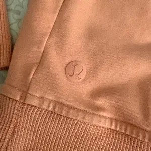 Lululemon Crewneck thumbnail 3