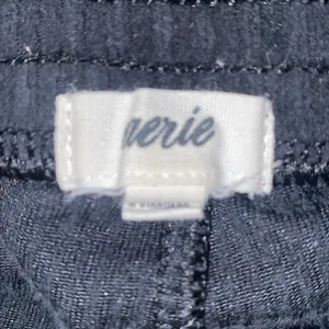 Aerie Fit and Flare Black Pants size Medium thumbnail 4