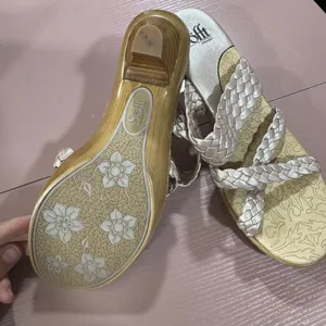 Sofft brand Pink Metallic Slip On Sandals size 7.5 thumbnail 4