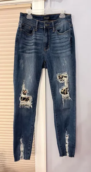 Judy Blue Ripped Skinny Jeans 5/27 thumbnail 1