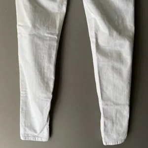 Zara‎ sz 4 white distressed boho jeans thumbnail 2