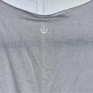 Lululemon Workout Top thumbnail 12