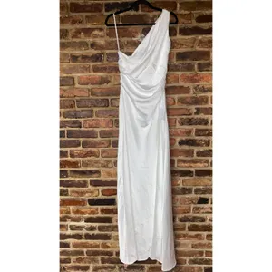 NWT Lulus Effortlessly Sensational White Satin Backless Maxi Dress Size Large thumbnail 3