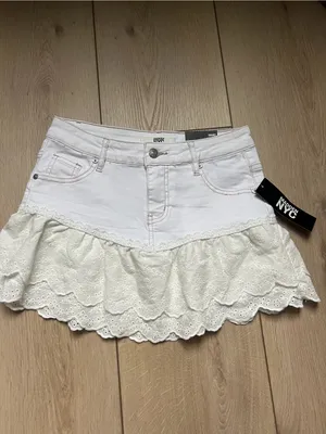 Madden NYC NWT White Eyelet Denim Skirt Y2K New Size XS thumbnail 9