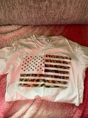 Gildan Cheetah Flag Shirt thumbnail 1