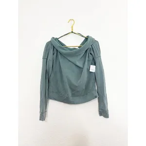 Free People We The Free Not The Same Tee Medium NWT Long Sleeve Off Shoulder thumbnail 4