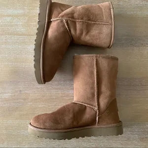 Ugg Australia Classic Brown Boots thumbnail 6