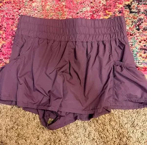 Free people shorts  thumbnail 1