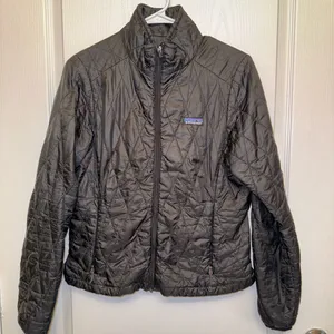 Patagonia jacket!! thumbnail 1