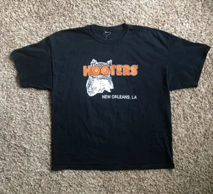 Oversized Hooters Tee Graphic T Shirt New Orleans thumbnail 6