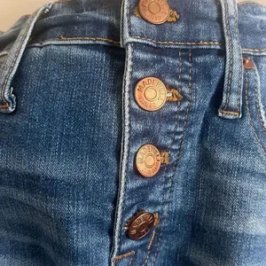 ✨Madewell 10" High-Rise Skinny Sz 26 Jeans✨ thumbnail 13