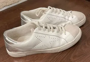 Steve Madden Sneakers thumbnail 1
