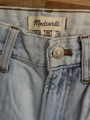 Madewell The perfect vintage Jean Sz 26 high rise light wash Straight-Leg Jeans thumbnail 2