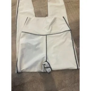 WeWoreWhat High-Rise Contrast Stitch Leggings - Cream/Black‎ - Size S thumbnail 2