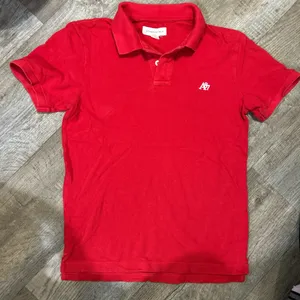 Red Polo Aeropostale Top Small thumbnail 1