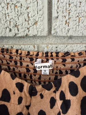 Reformation Reign Top Bobcat Animal Print Size 0 Tan Black Smocked thumbnail 4