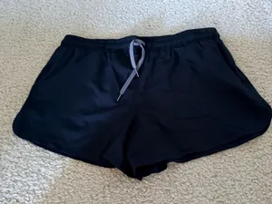 Shorts  thumbnail 1