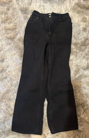 Abercrombie 90s Relaxed Jean High Rise Curve Love thumbnail 1