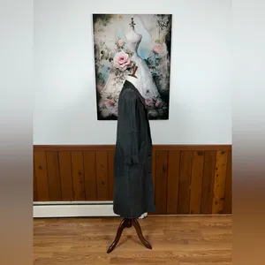 Gorgeous Vintage 90s Avanti Charcoal Suede Trench Coat! thumbnail 5