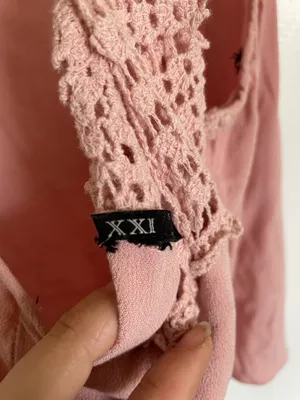 Forever 21 Lace Tank Top thumbnail 4