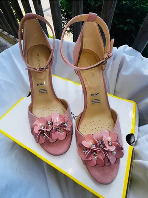 Liz Claiborne Pink Floral Block Heel Sandals 9.5 thumbnail 11