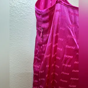 NWOT‎ SKIMS Woven Jacquard Lace Long Slip Dress in Hot Pink SizeS thumbnail 11