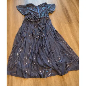 Pinup Fashion Blue Sequin Mesh Maxi Dress Plus Size 18W Flutter Sleeve V-Neck thumbnail 8