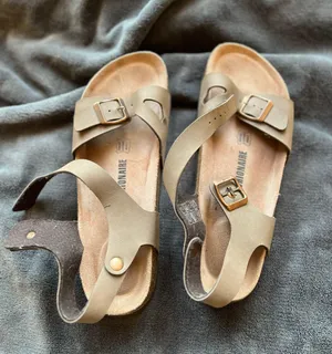 Cushionare Buckle Sandal thumbnail 1