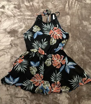 Final Touch Romper Women’s Size S Black with Coral and Blue Leaf Accents thumbnail 1