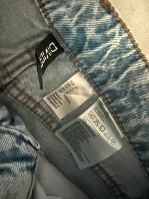 H&M Jean Shorts thumbnail 3