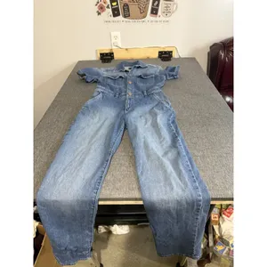 GAP Women's Blue Denim Coverall Jumpsuit Sz 0 Short Sleeve Button Front Pockets thumbnail 2