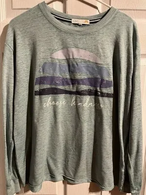 C and C California Lightweight‎ Sweatshirt “Choose Kindness” Size Small thumbnail 1