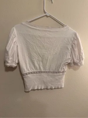 aerie Light Pink Lace-Trim V-Neck Cropped Top thumbnail 3