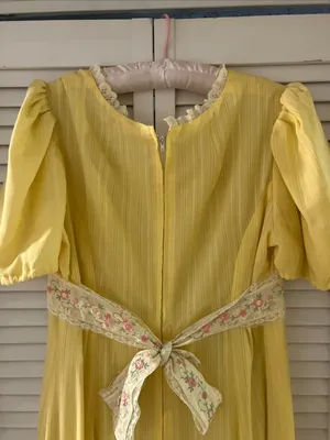 Vintage Homemade Yellow Puff Sleeve Embroidery Formal Dress Medium thumbnail 4