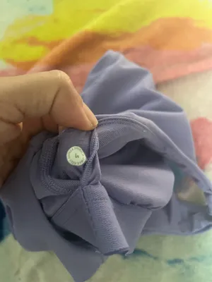 Lululemon top thumbnail 3