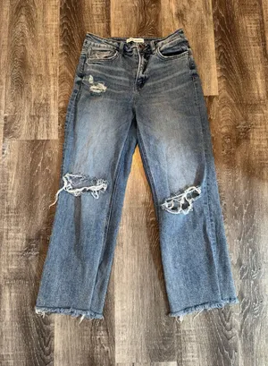Abercrombie Flying Monkey Cropped Jeans thumbnail 1
