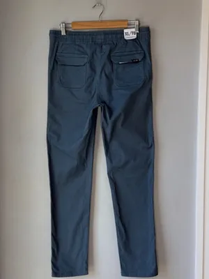 Joe’s NWT The Brixton Pants thumbnail 3