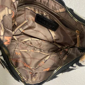 Y2K Zebra Print Crossbody Shoulder Bag 2000s McBling Bratzcore Animal Print Boho thumbnail 7