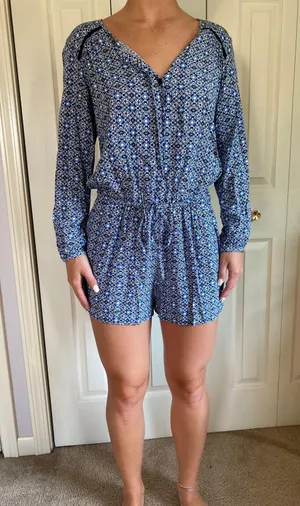 Gap Romper thumbnail 1