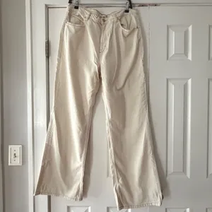 Free People We The Free Tinsley‎ Baggy Mid Rise Straight Leg Jeans Cream 33 NWOT thumbnail 5