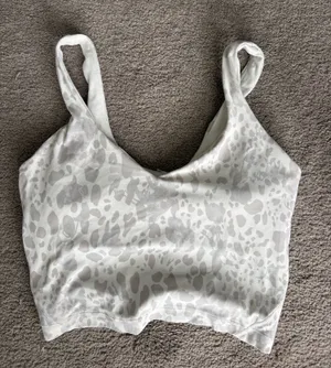 Lululemon Tank thumbnail 1