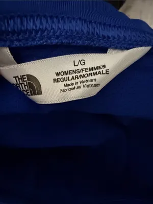 The North Face Women's Royal Blue Capri Leggings thumbnail 2