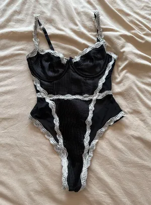Satin lace bodysuit Size XS thumbnail 1