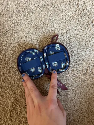 AirPods Case Purple thumbnail 2