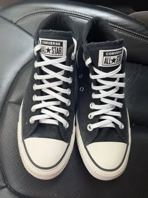Converse Chuck Taylor All Star High Top Black White Women’s size 8 shoes thumbnail 2