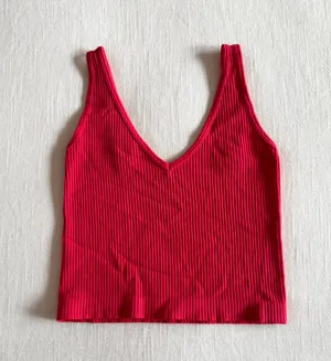 Seamless tank top red thumbnail 1