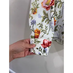 Joie Floral Print Button Down Blouse White Garden Botanical Long Sleeve Medium thumbnail 3