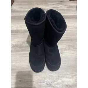 UGG Australia Ultimate Short Black Suede Shearling Boots Womens 9 US thumbnail 3